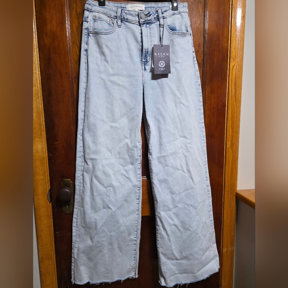 Women's Risen Jeans Size 11/30